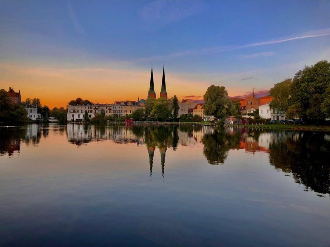 Zwischen Draegerpark Und Dem Stadtpark Daire Lübeck Dış mekan fotoğraf